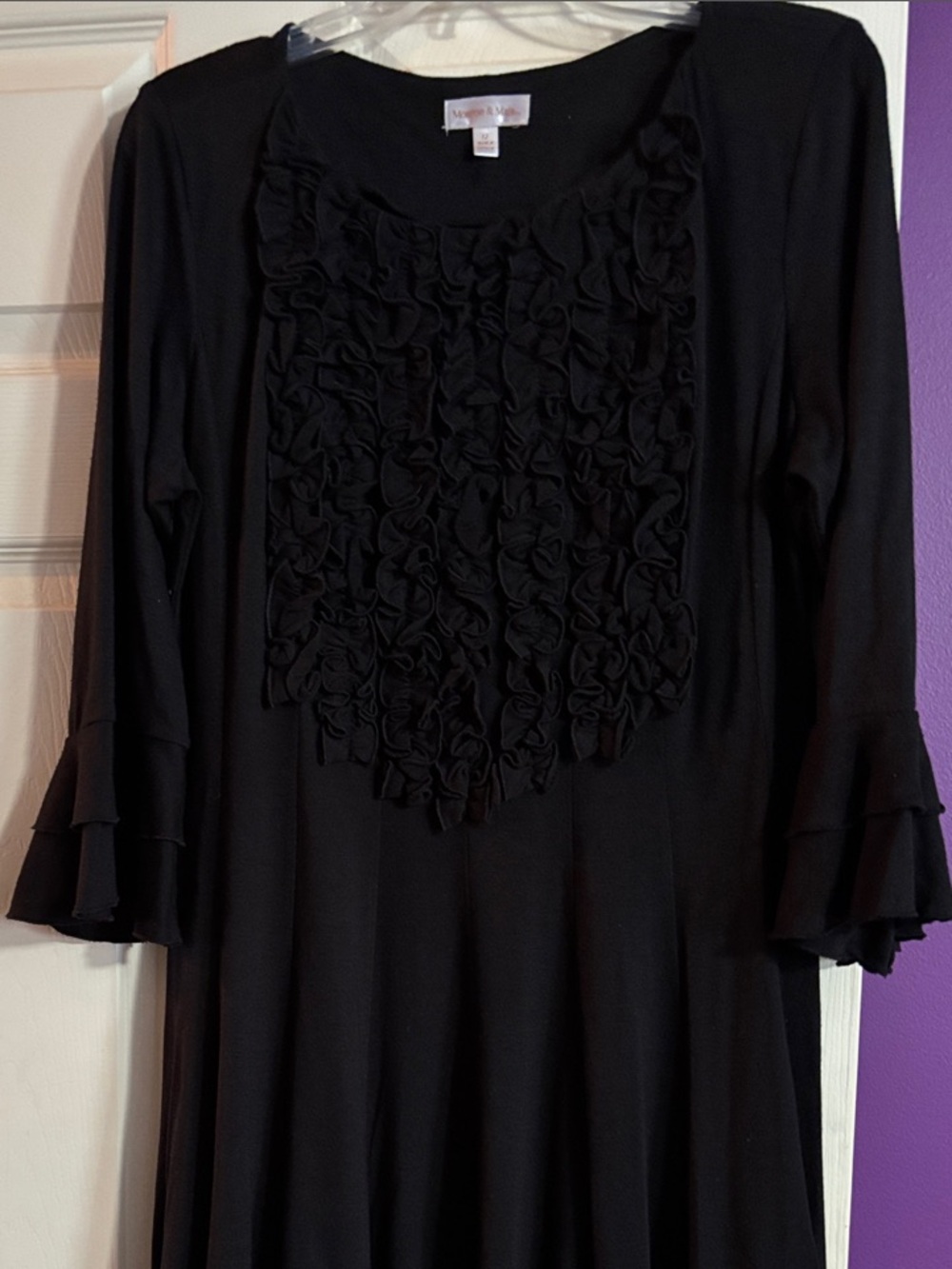 Monroe & Main Black Ruffled Front Women’s Dress
